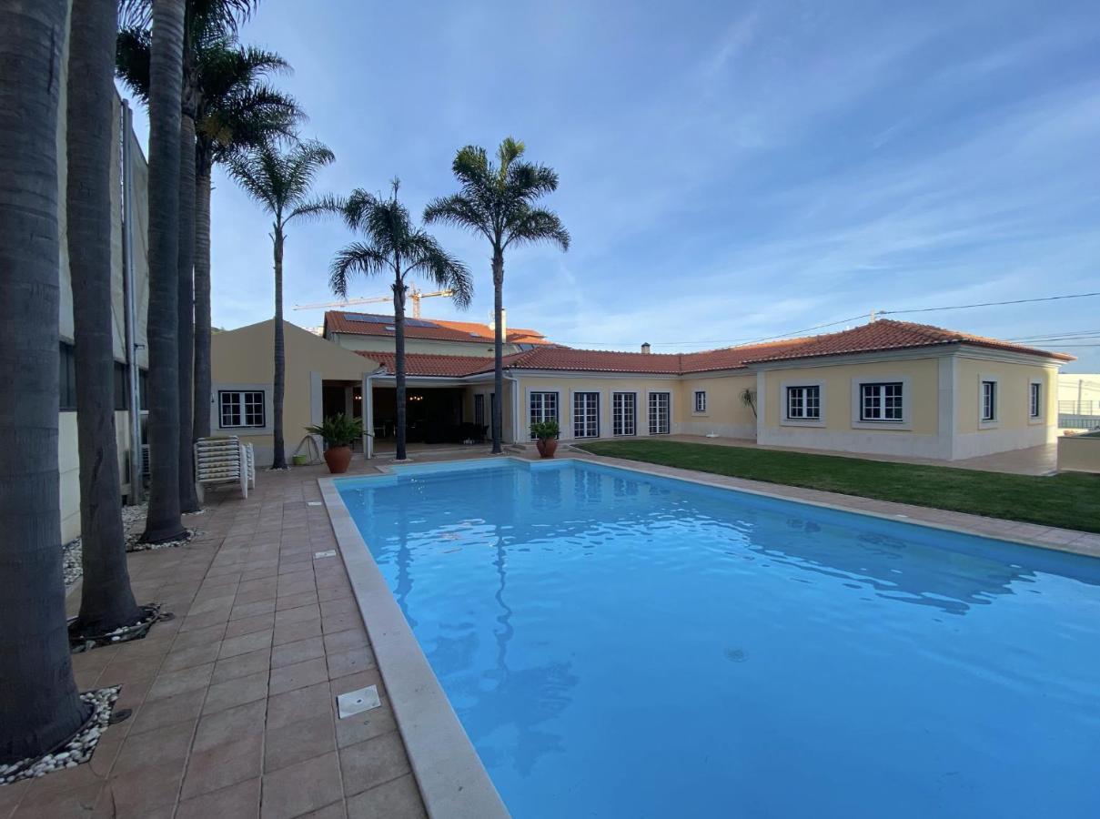 ساو مارتينهو دو بورتو B&B With Heated Pool المظهر الخارجي الصورة